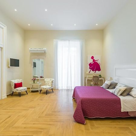 La Gatta Cenerentola Rooms نابولي المظهر الخارجي الصورة