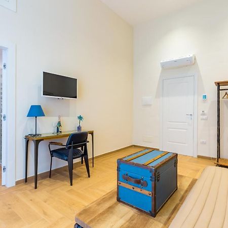 La Gatta Cenerentola Rooms نابولي المظهر الخارجي الصورة