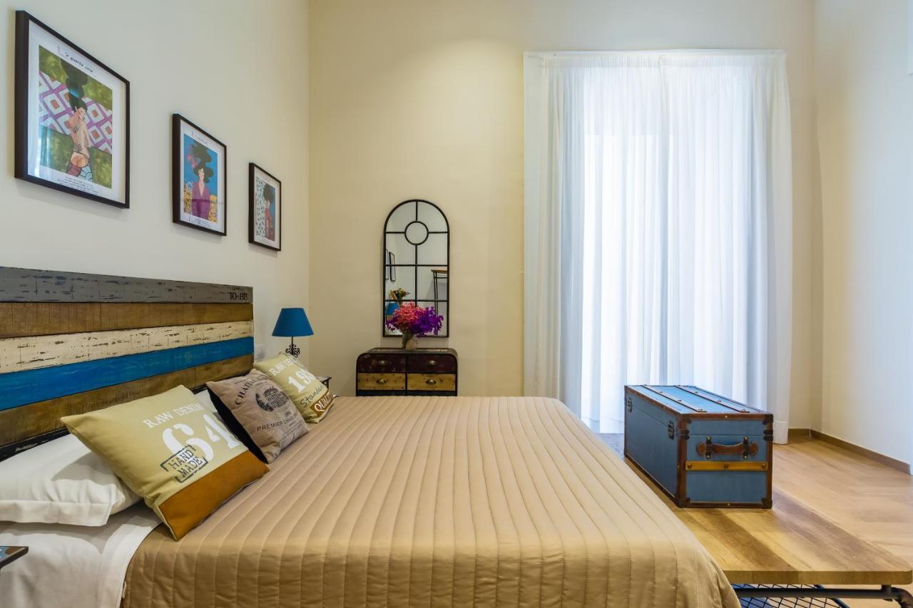 La Gatta Cenerentola Rooms نابولي المظهر الخارجي الصورة