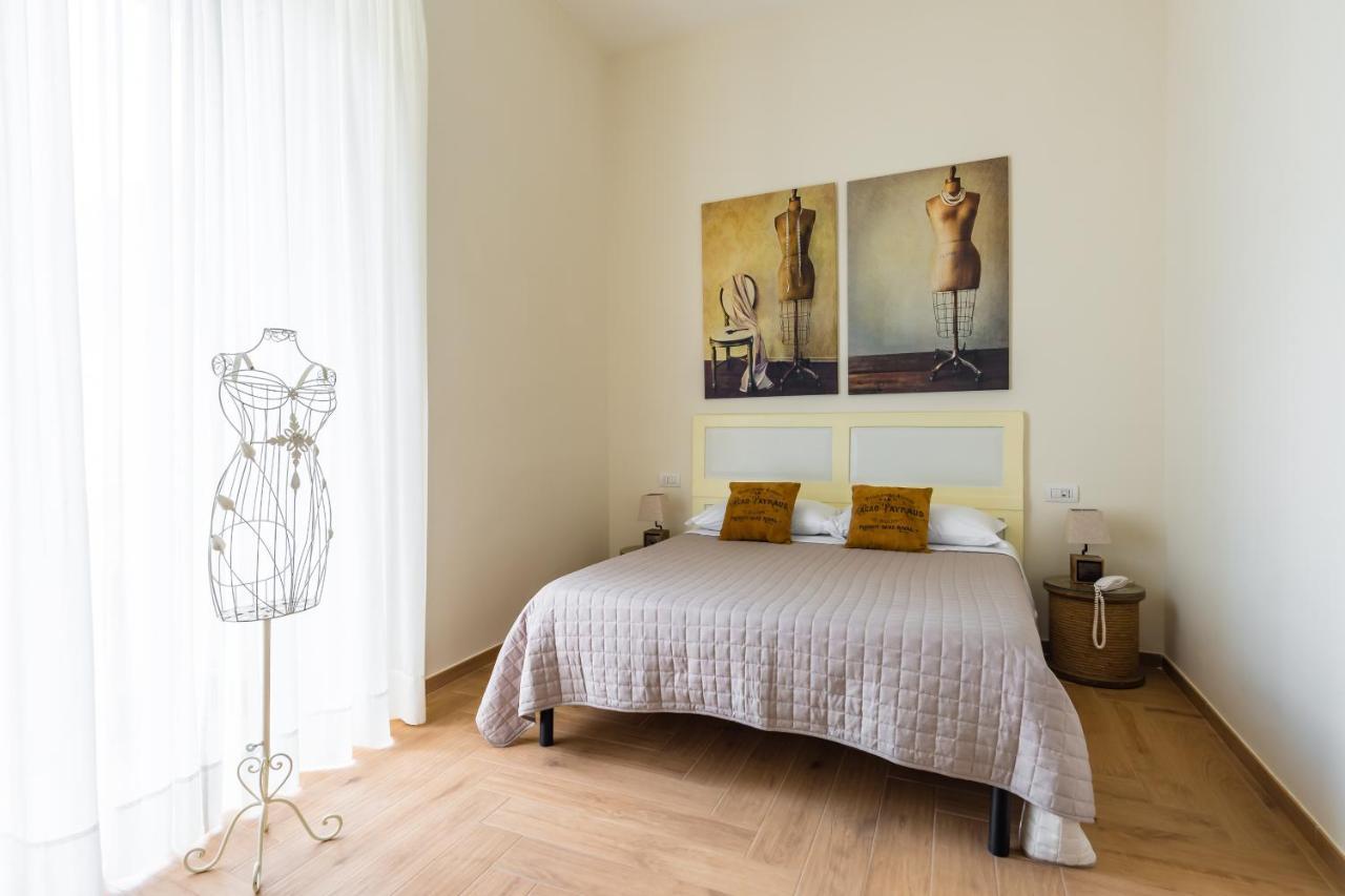 La Gatta Cenerentola Rooms نابولي المظهر الخارجي الصورة