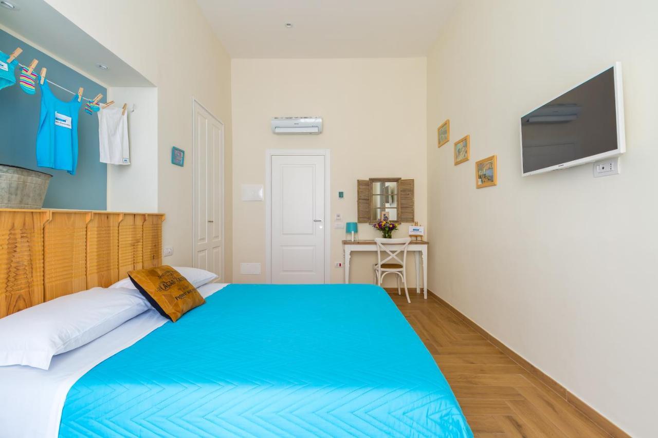 La Gatta Cenerentola Rooms نابولي المظهر الخارجي الصورة