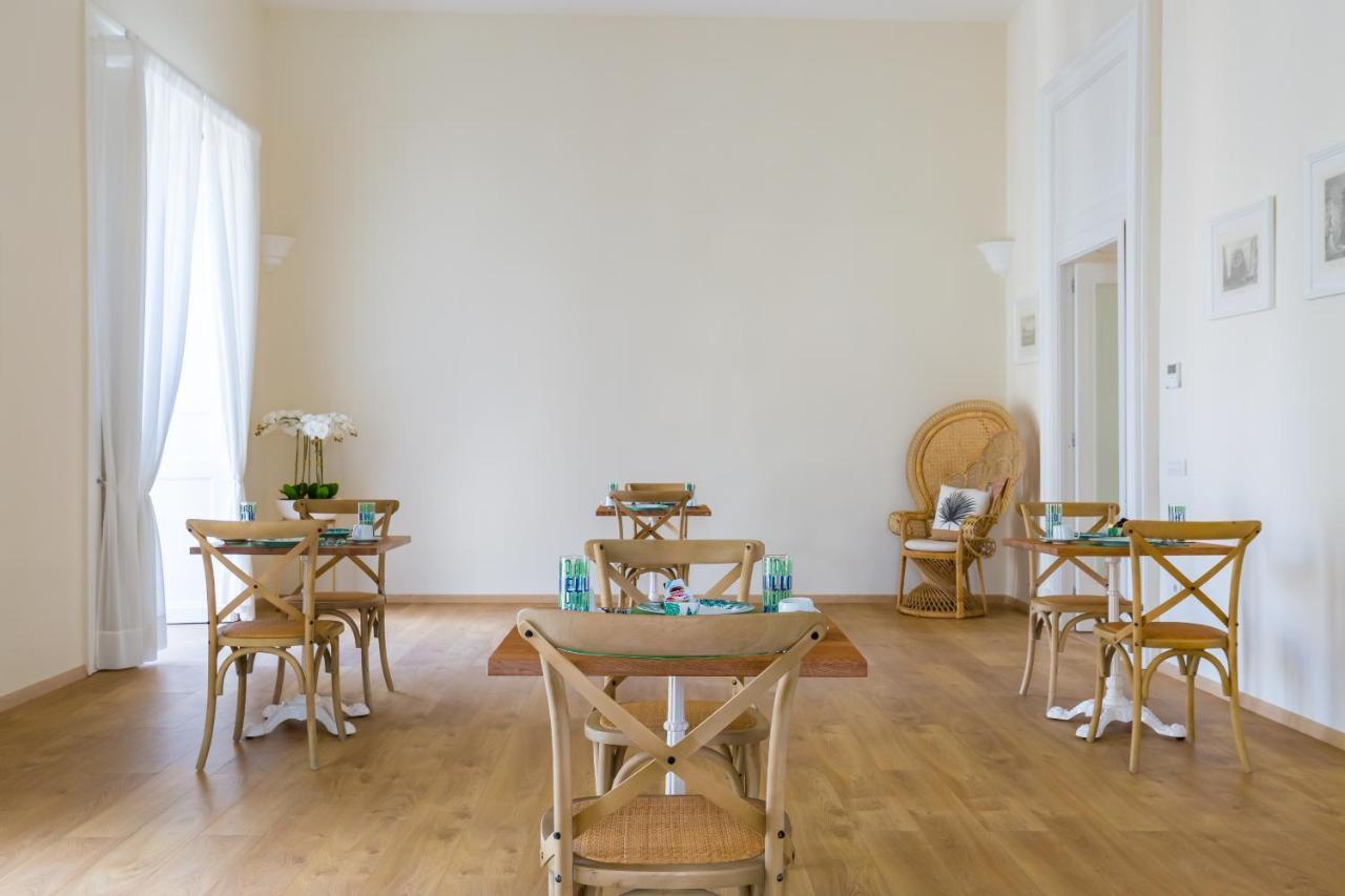 La Gatta Cenerentola Rooms نابولي المظهر الخارجي الصورة
