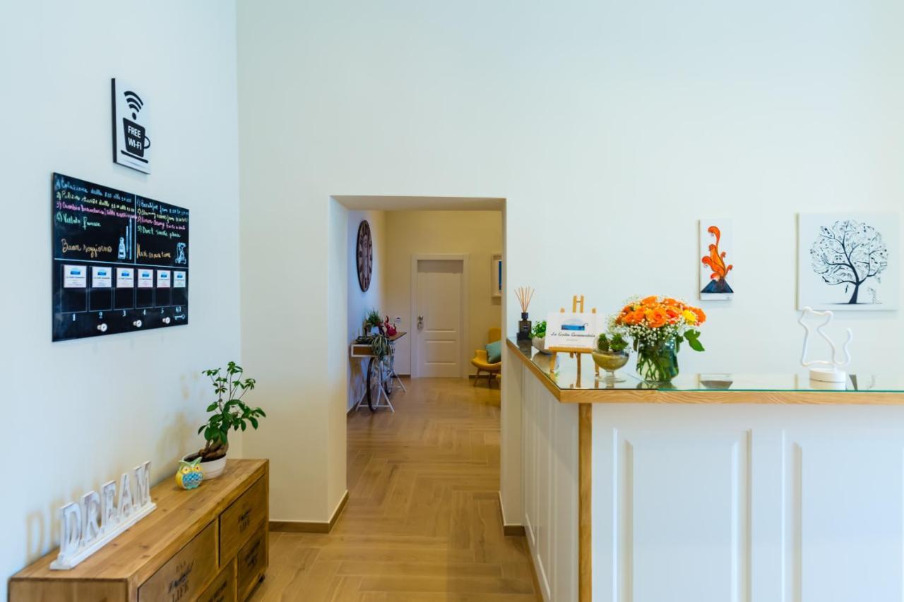 La Gatta Cenerentola Rooms نابولي المظهر الخارجي الصورة